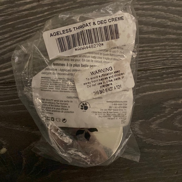 PRAI AGELESS Throat and Decollate Crème - Picture 3 of 8